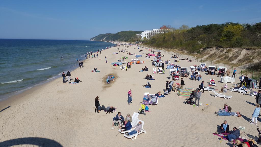 Osrodek Wczasowy Zloty Dab - Domki Hotel Miedzyzdroje Exterior foto